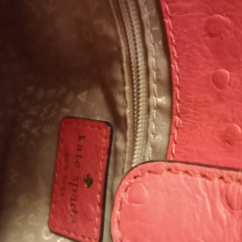 Kate Spade  with adjustable detachable handbag bow on front - Picture 11 of 16